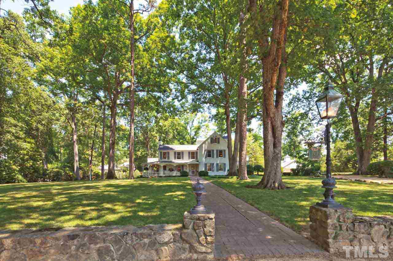707 Gimghoul Road, Chapel Hill, NC 27514