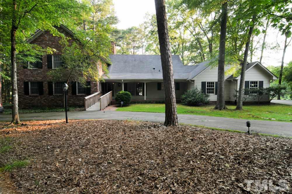 449 Lakeshore Lane, Chapel Hill, NC 27514