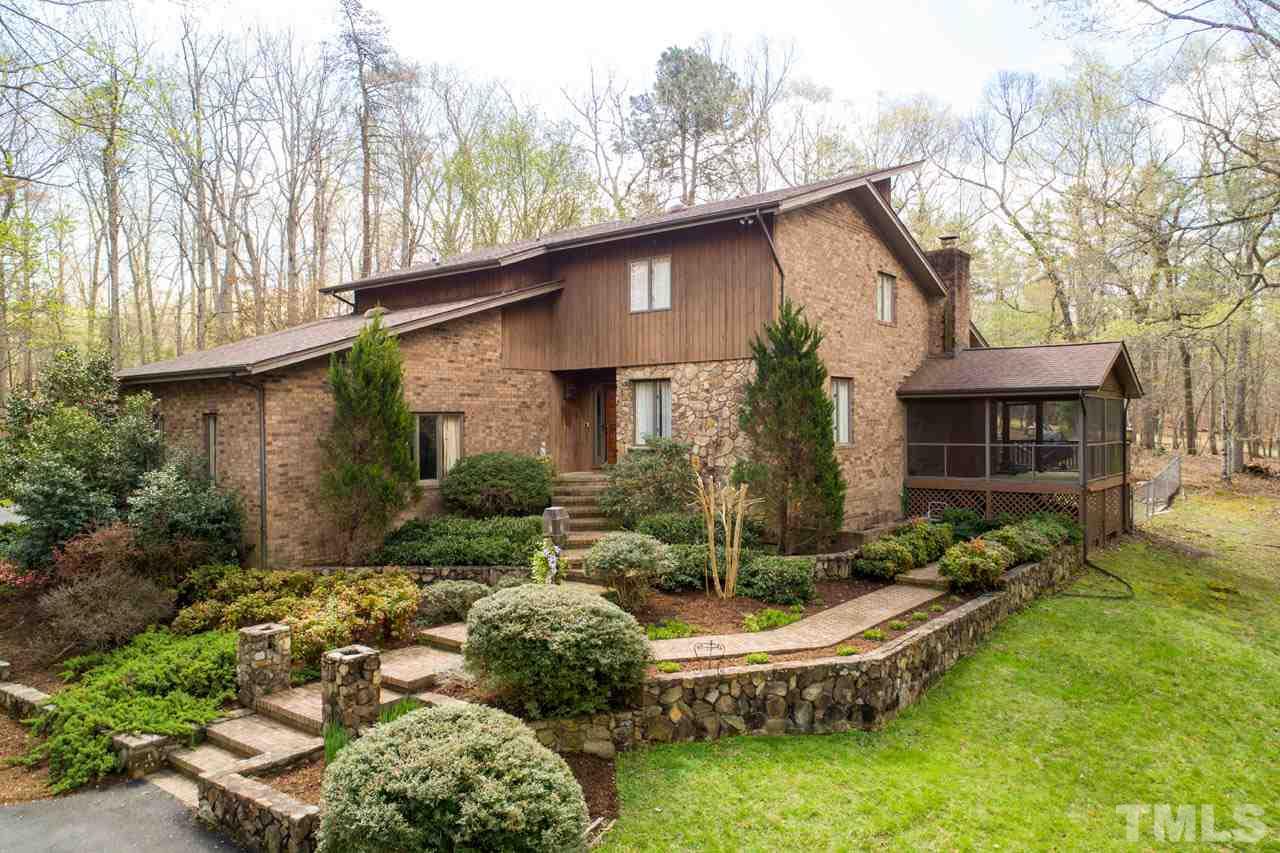 400 Britton Drive, Chapel Hill, NC 27516