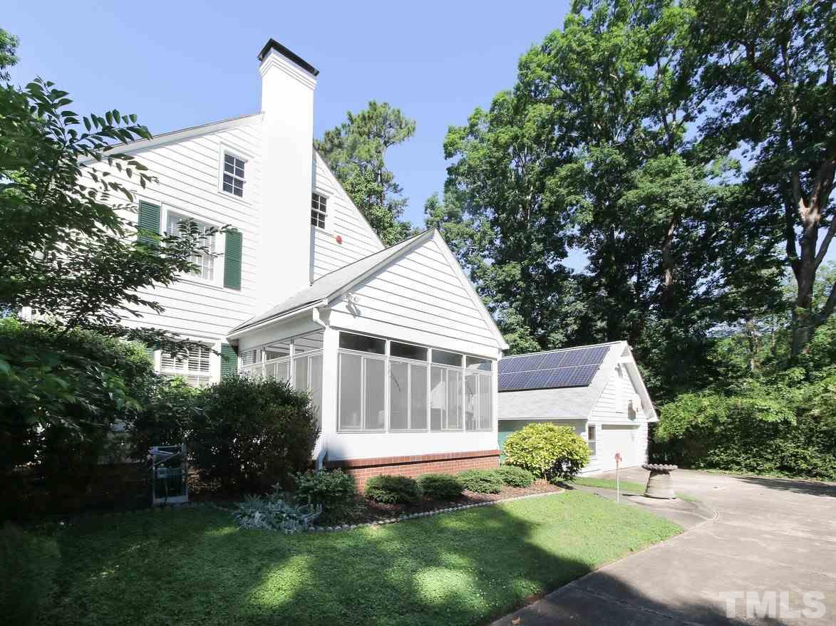 527 Dogwood Drive, Chapel Hill, NC 27516