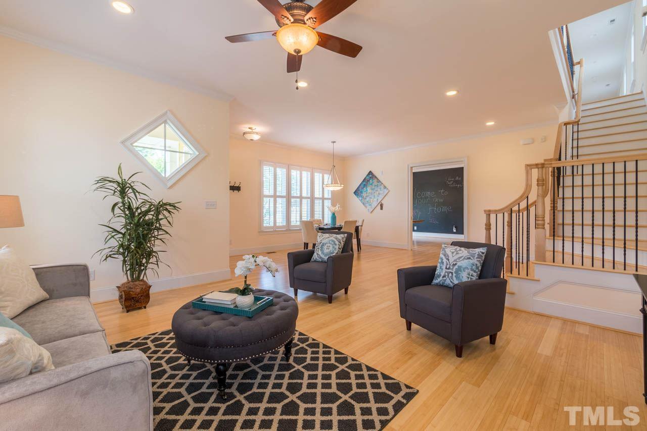 201 Della Street, Chapel Hill, NC 27516