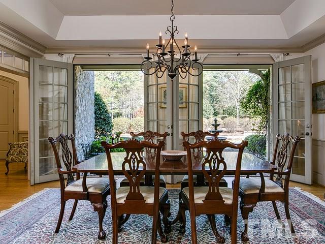 130 Nottingham Drive, Chapel Hill, NC 27517