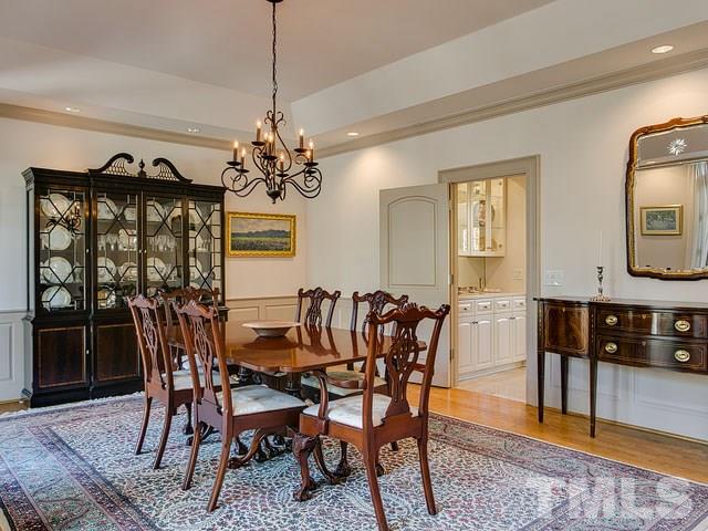 130 Nottingham Drive, Chapel Hill, NC 27517
