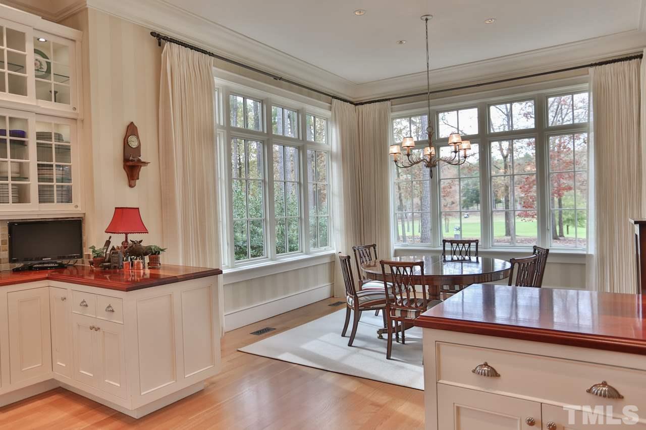 10710 Governors Drive, Chapel Hill, NC 27517