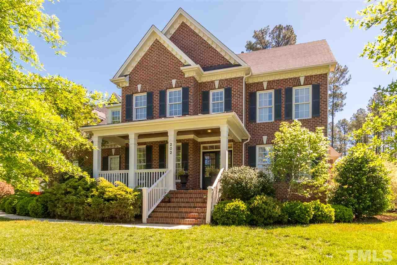 202 Oxfordshire Lane, Chapel Hill, NC 27517