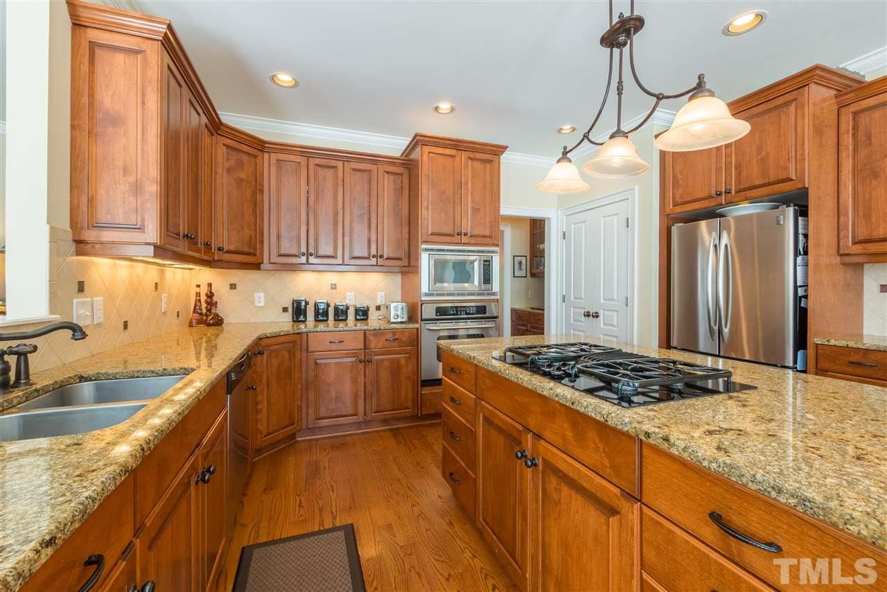 202 Oxfordshire Lane, Chapel Hill, NC 27517