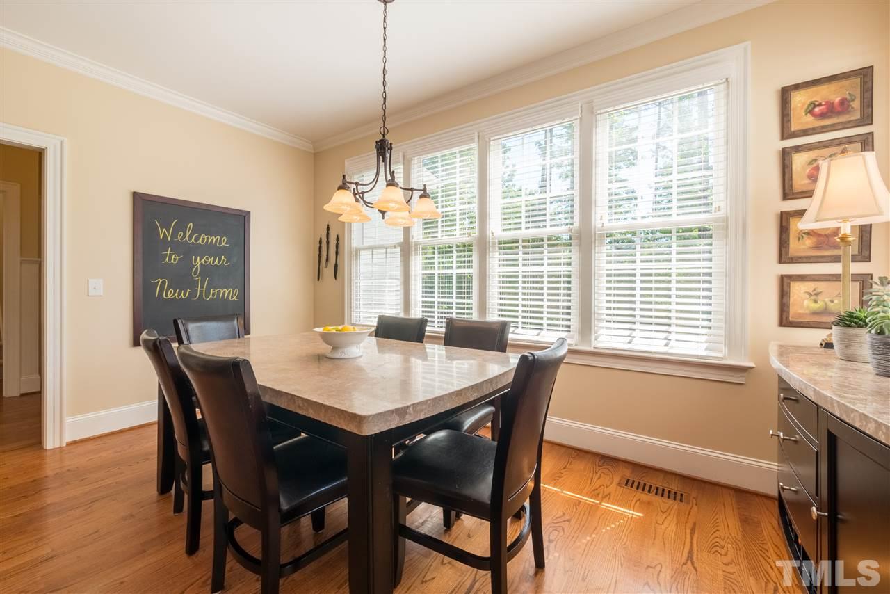 202 Oxfordshire Lane, Chapel Hill, NC 27517