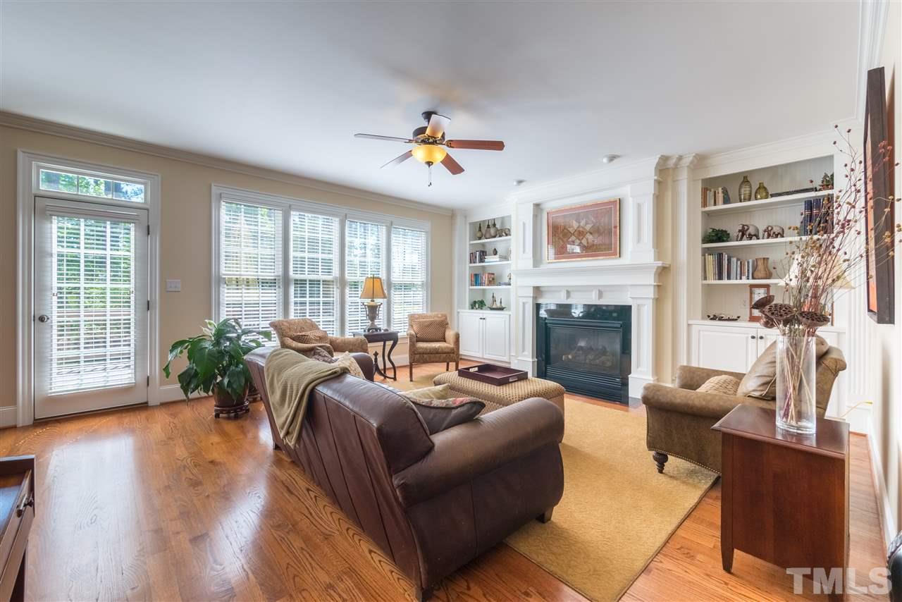 202 Oxfordshire Lane, Chapel Hill, NC 27517