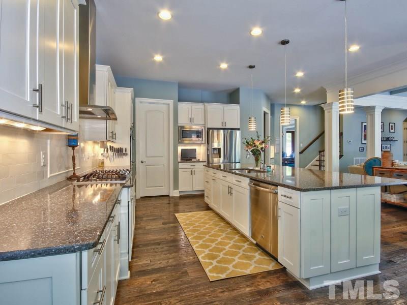 137 Lystra Grant Court, Chapel Hill, NC 27517