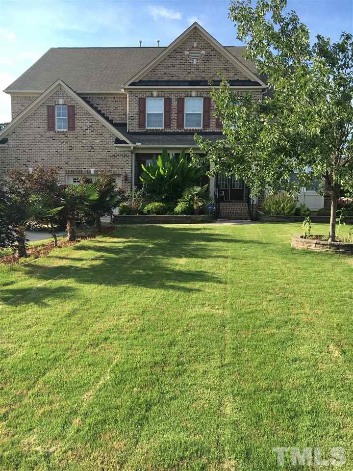 319 Ambermore Place, Cary, NC 27519