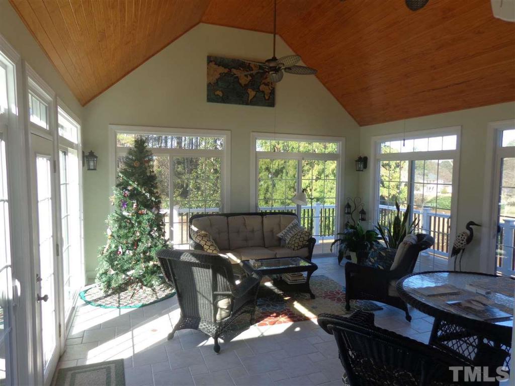 220 Spring Branch Drive, Four Oaks, United States 27524