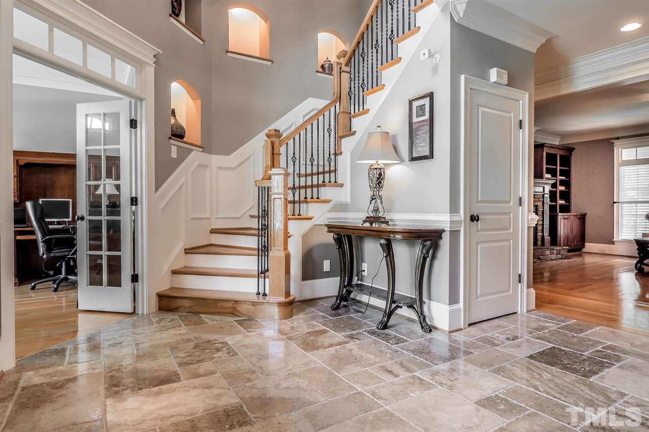 2613 Whistleberry Court, Apex, NC 27539