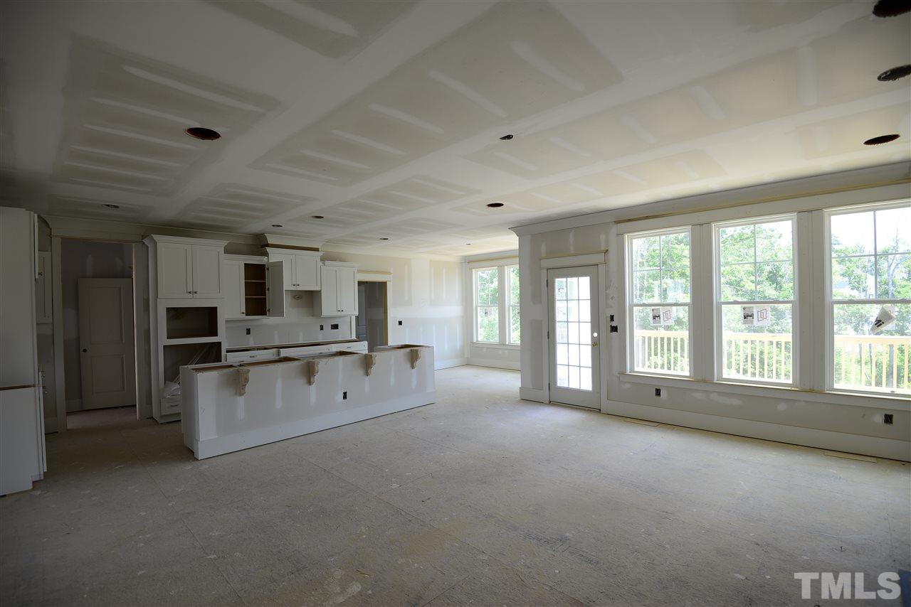 605 Rambling Oaks Lane, Holly Springs, NC 27540