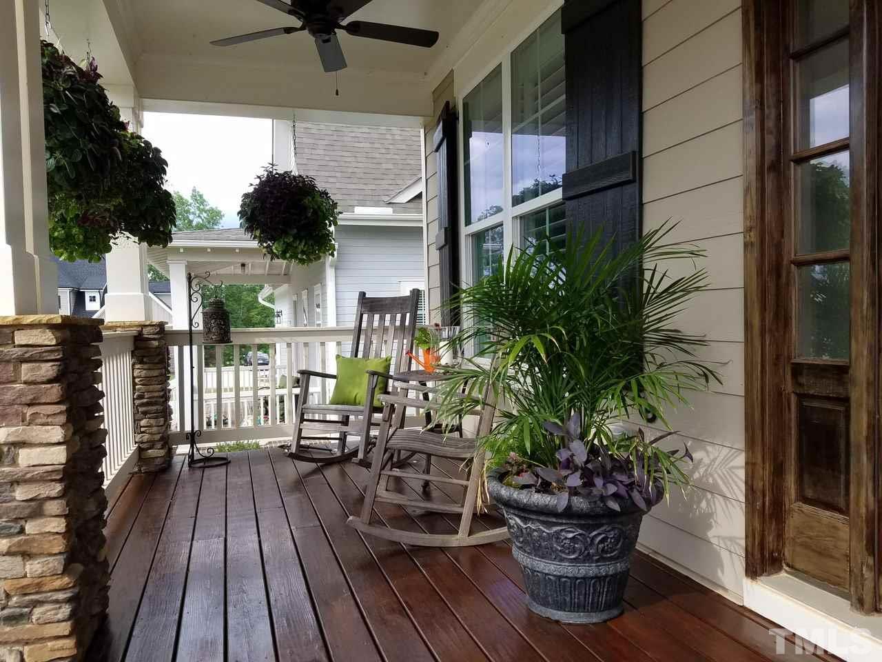 104 Split Trunk Path, Holly Springs, NC 27540