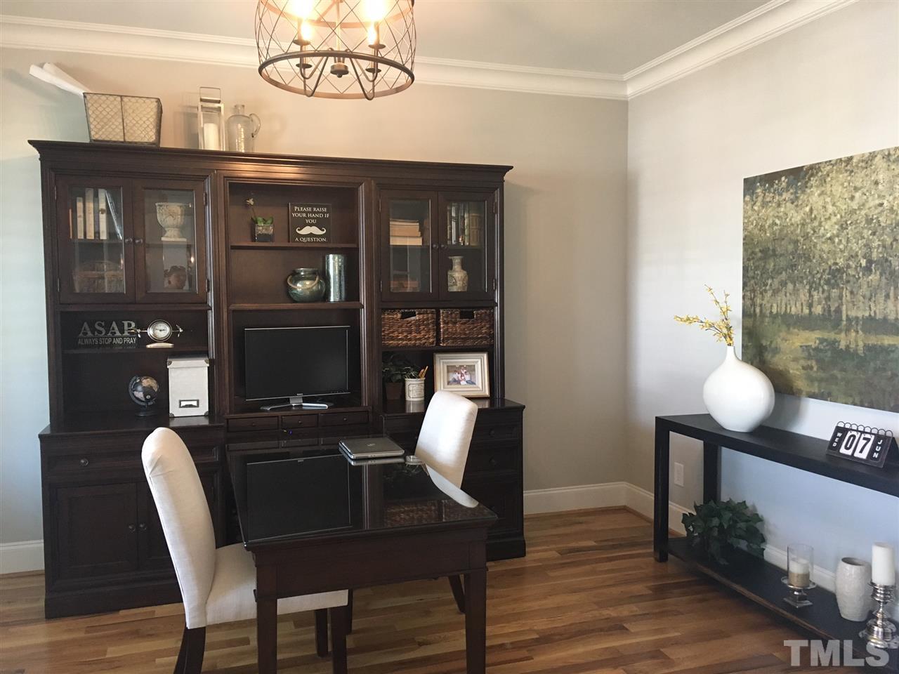 104 Split Trunk Path, Holly Springs, NC 27540