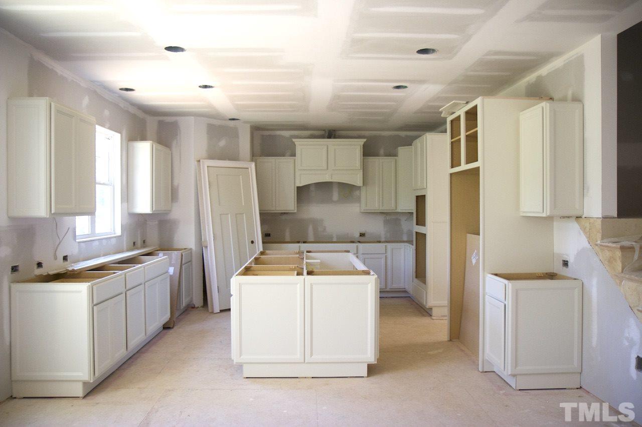 5101 Bartizan Drive, Holly Springs, NC 27540