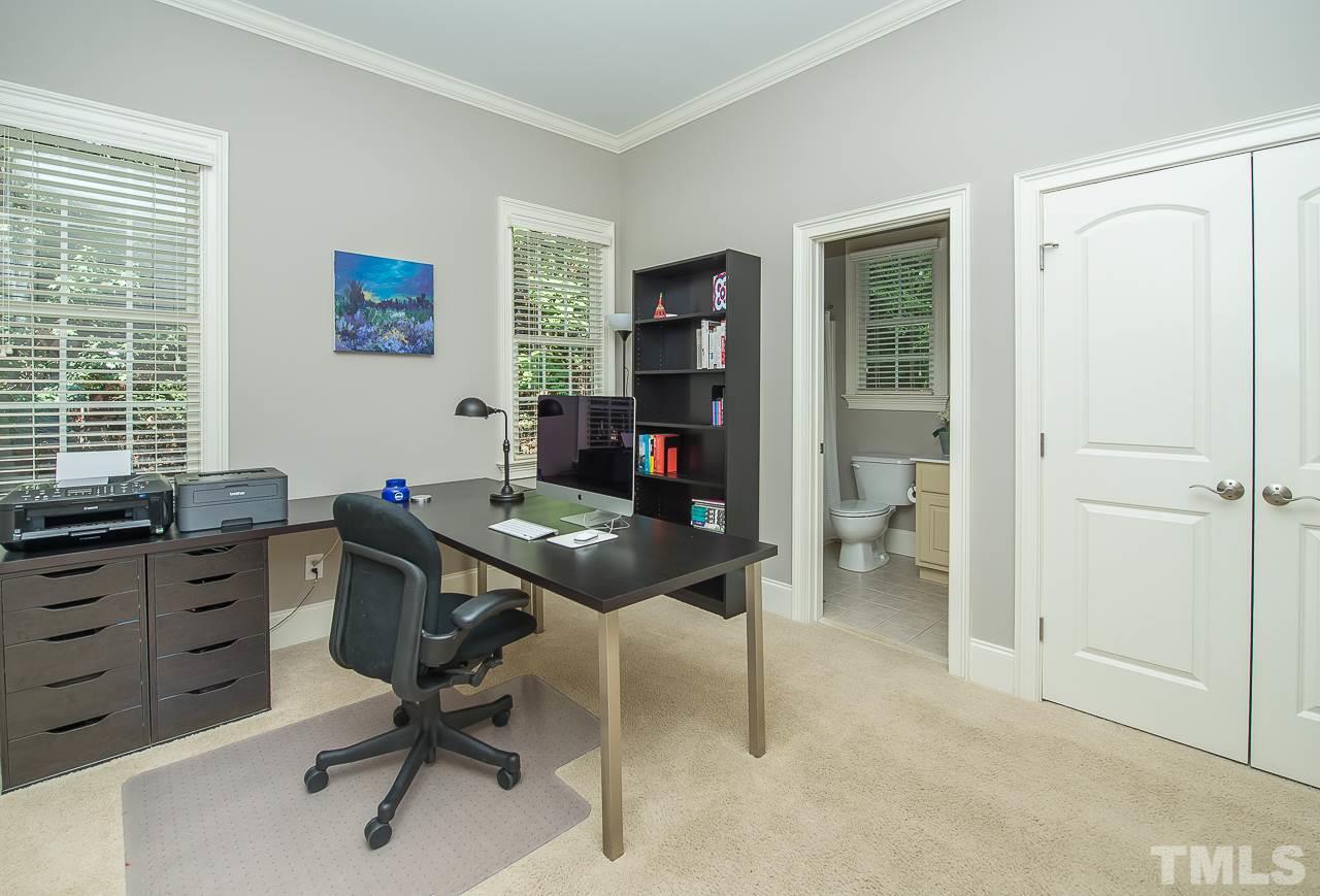 104 Tantallom Court, Holly Springs, NC 27540