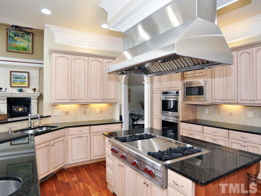 1181 Crabtree Crossing Parkway, Morrisville, NC 27560
