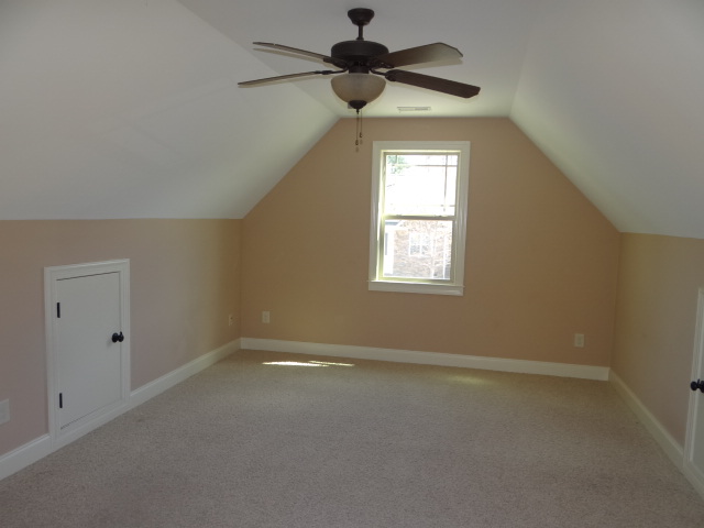 17 Larkspur CtYoungsville, NC, 27596Franklin County