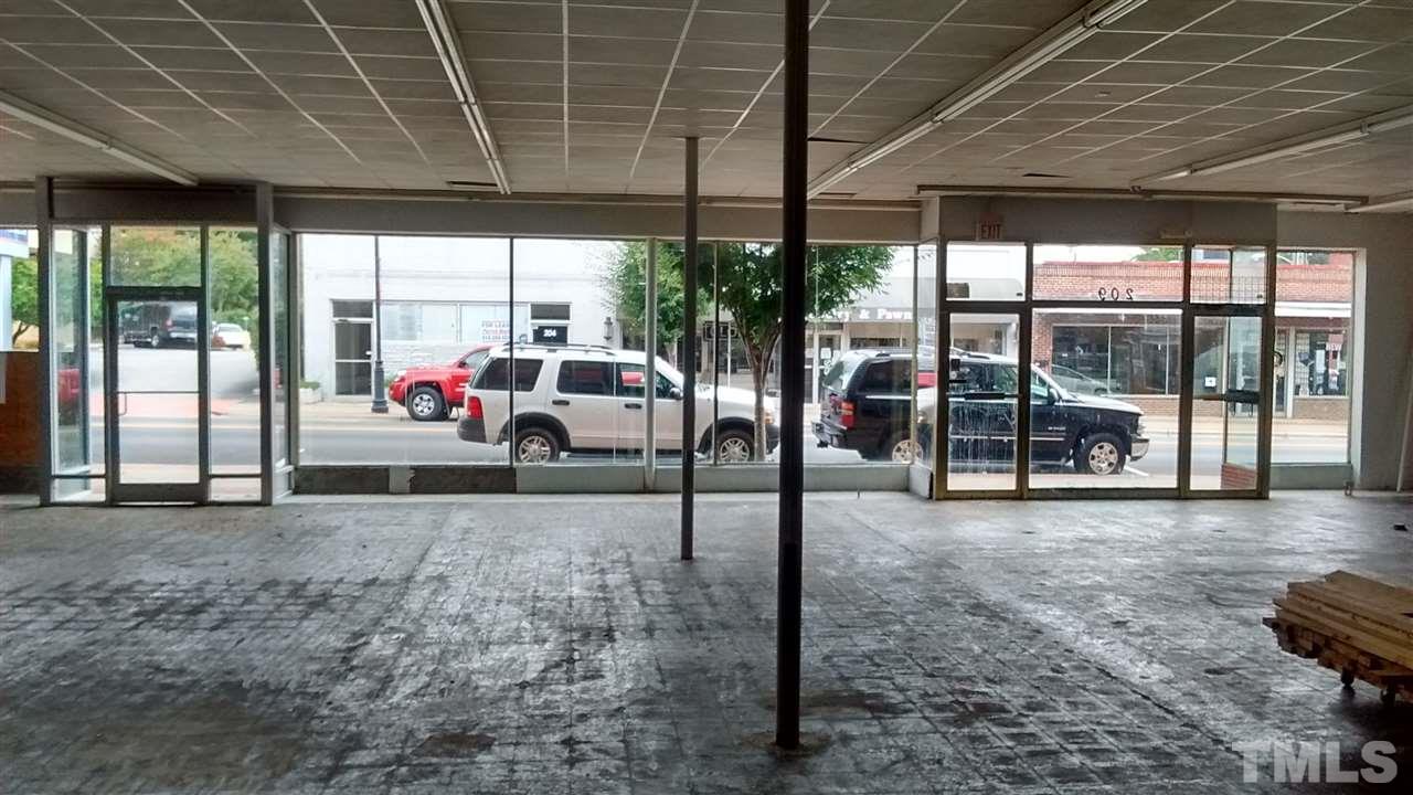 209 N Arendell Avenue, Zebulon, NC 27597