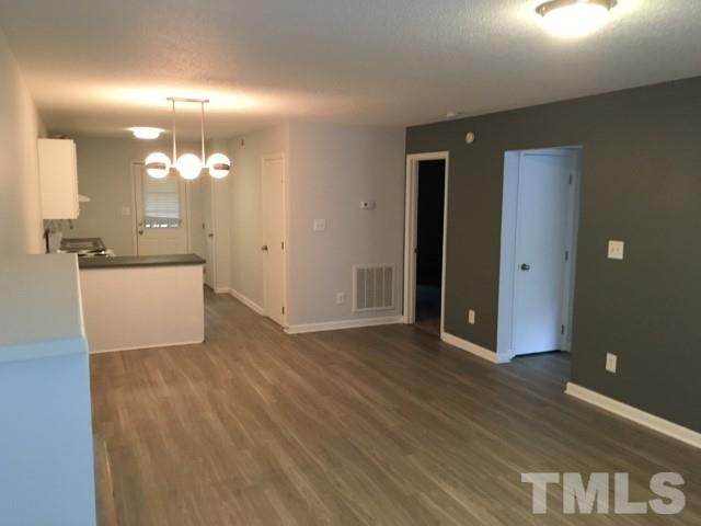 1611 Collegeview Avenue, Raleigh, NC 27606