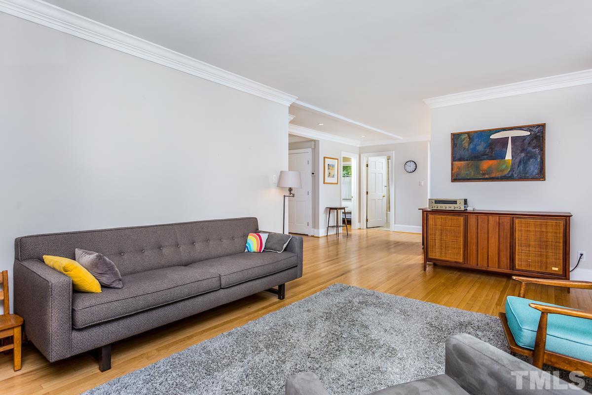 1319 Brooks Avenue, Raleigh, NC 27607