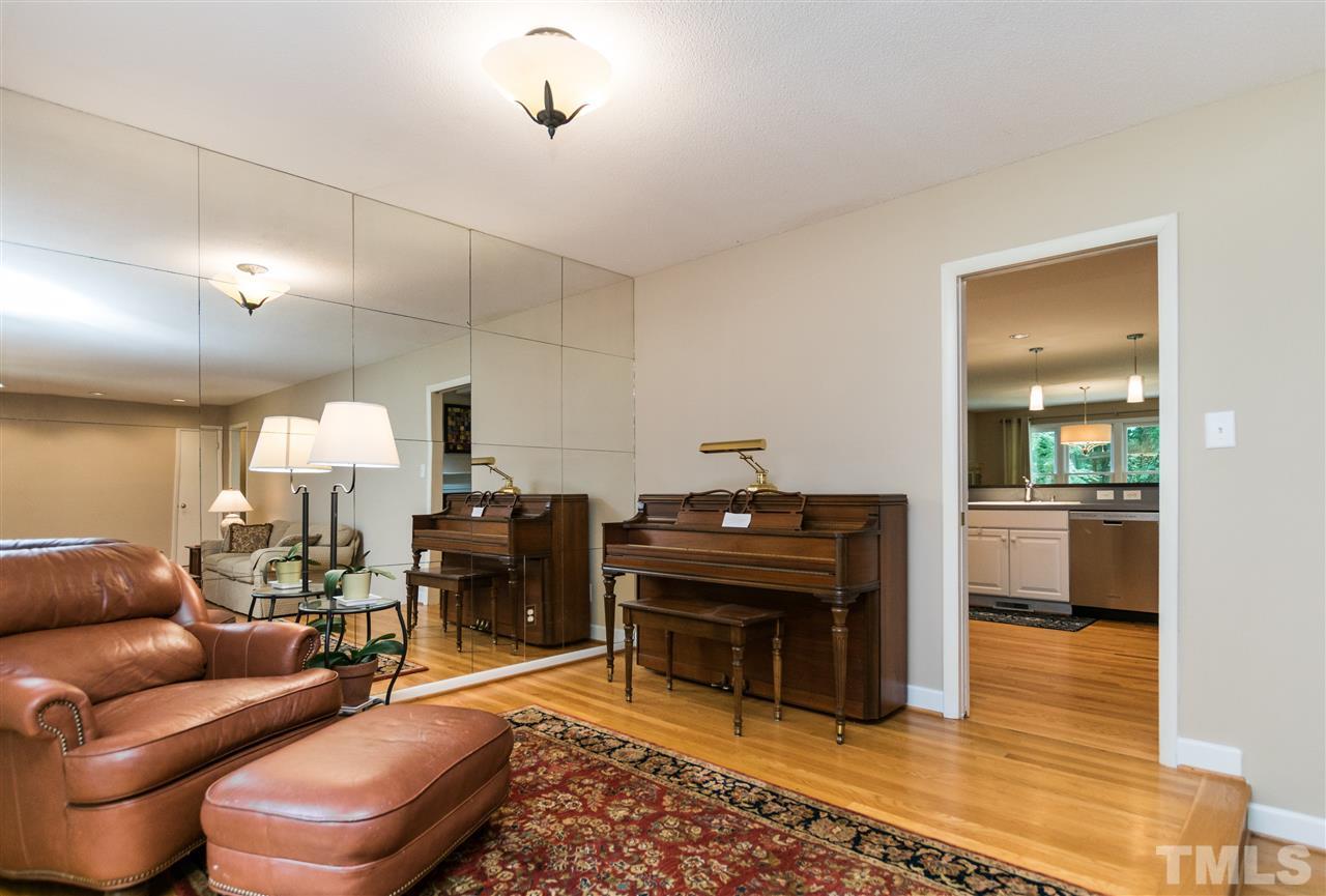 2901 Sandia Drive, Raleigh, NC 27607