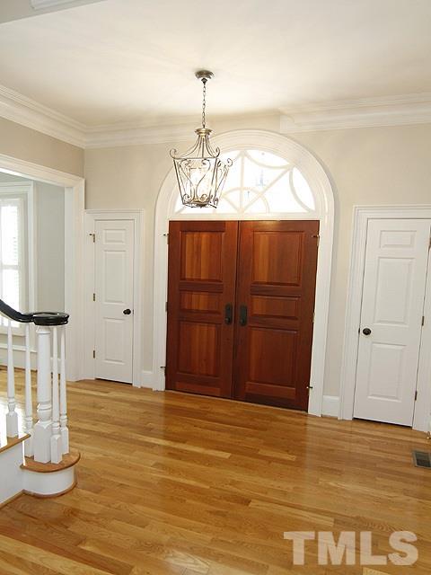 2512 Lewiswood Lane, Raleigh, NC 27608