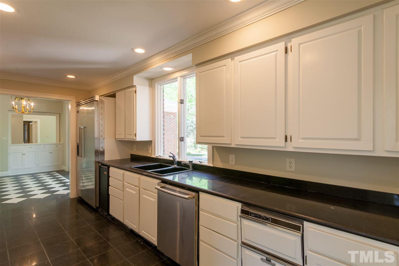 816 Lakestone Drive, Raleigh, NC 27609