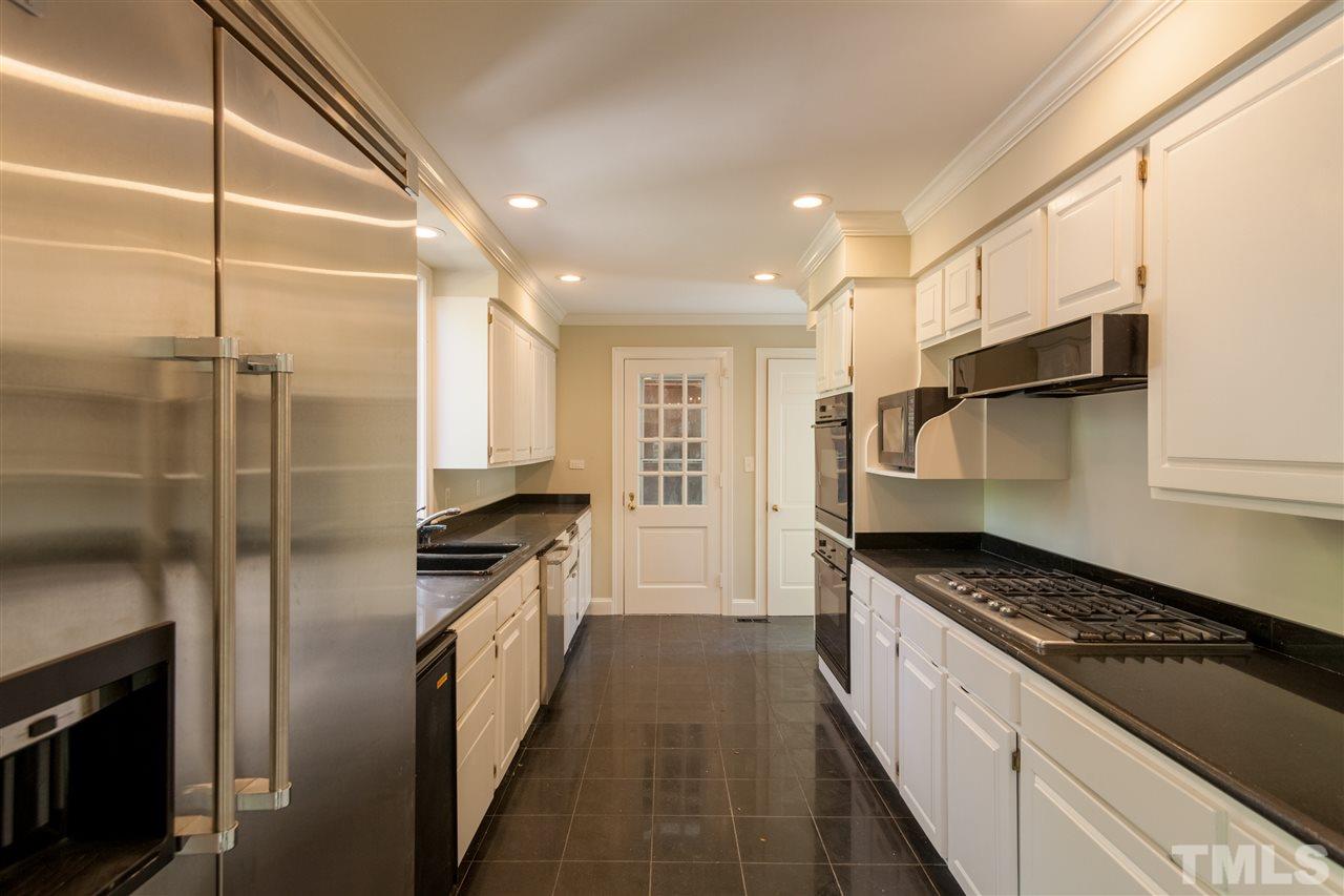 816 Lakestone Drive, Raleigh, NC 27609