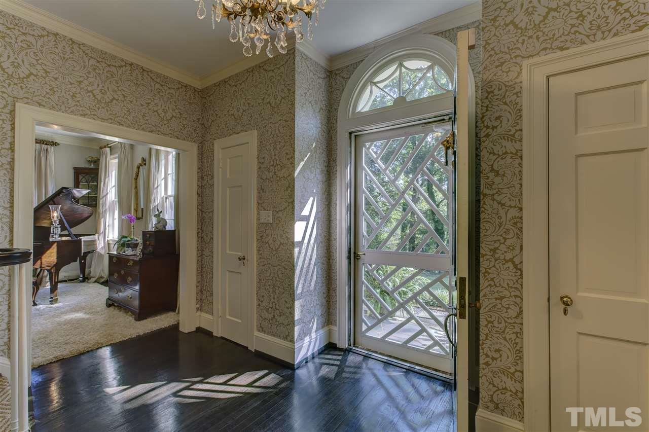 3203 White Oak Road, Raleigh, NC 27609