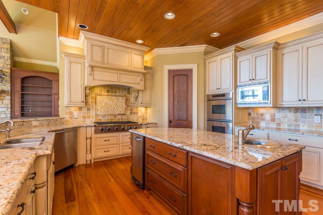 1608 Barony Lake Way, Raleigh, NC 27614