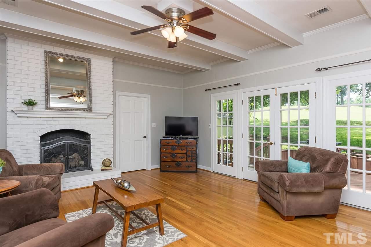 6801 Foxfire Place, Raleigh, NC 27615