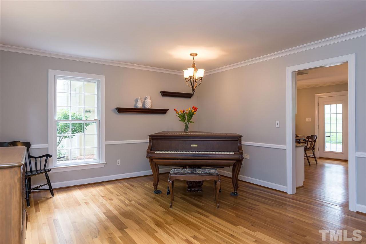 6801 Foxfire Place, Raleigh, NC 27615
