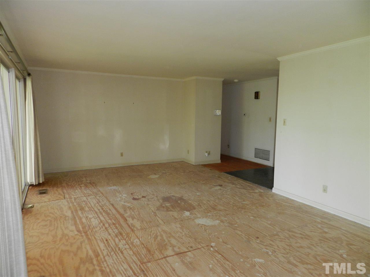 900 E Ellerbee Street, Durham, NC 27704