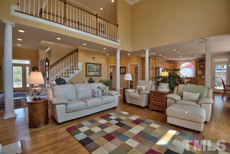 3703 Barn View Place, Durham, NC 27705