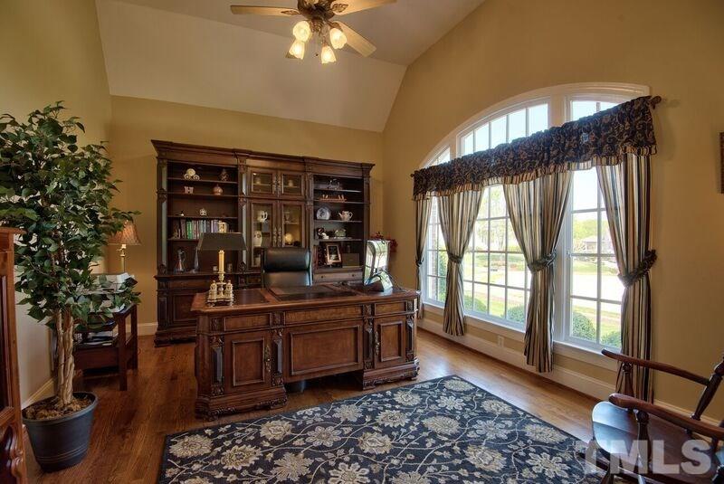 3703 Barn View Place, Durham, NC 27705