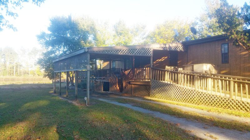 111 Killingsworth Lane, Belhaven, United States 27810