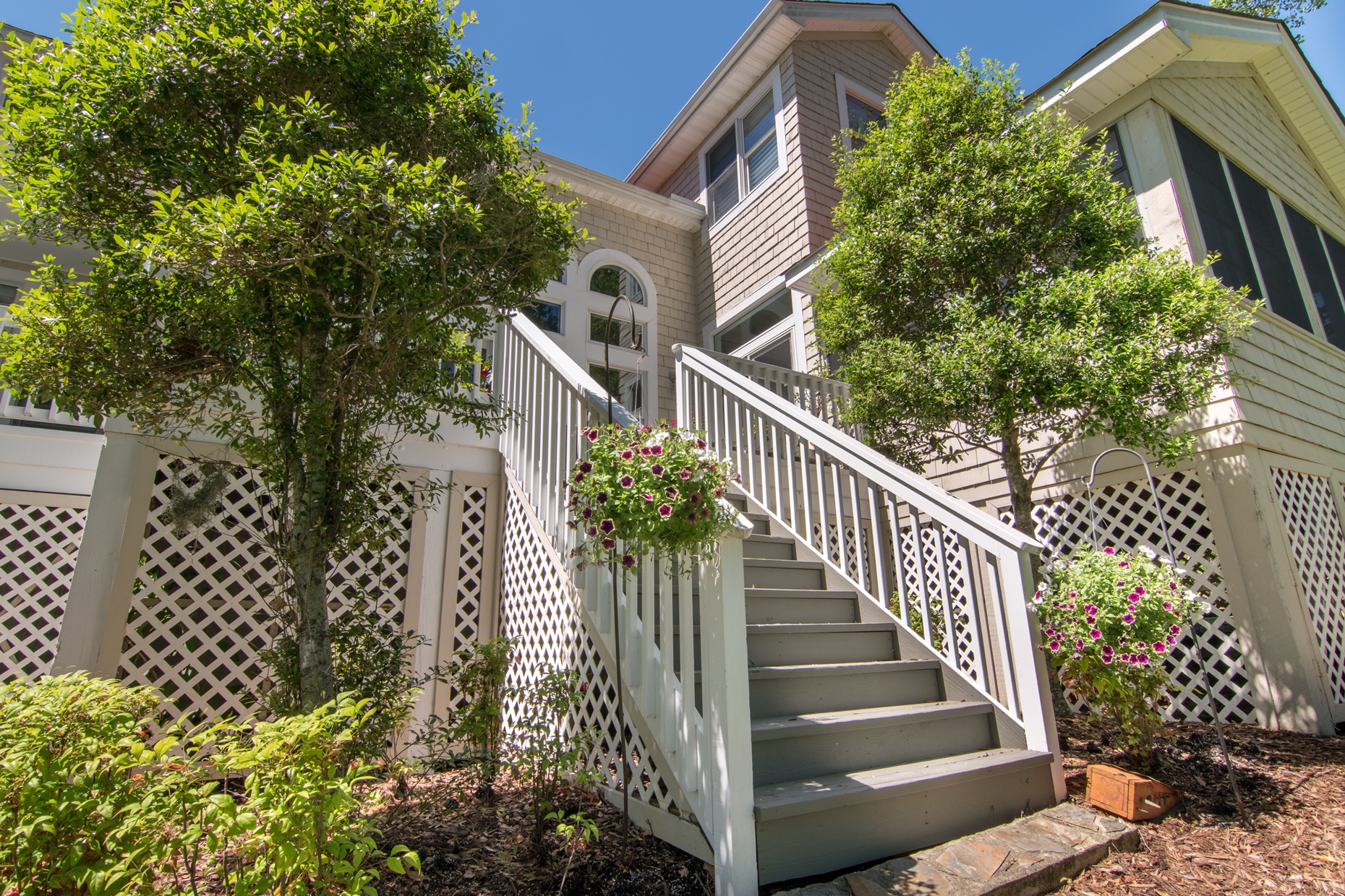 123 Pamlico Ln, Chocowinity, NC 27817
