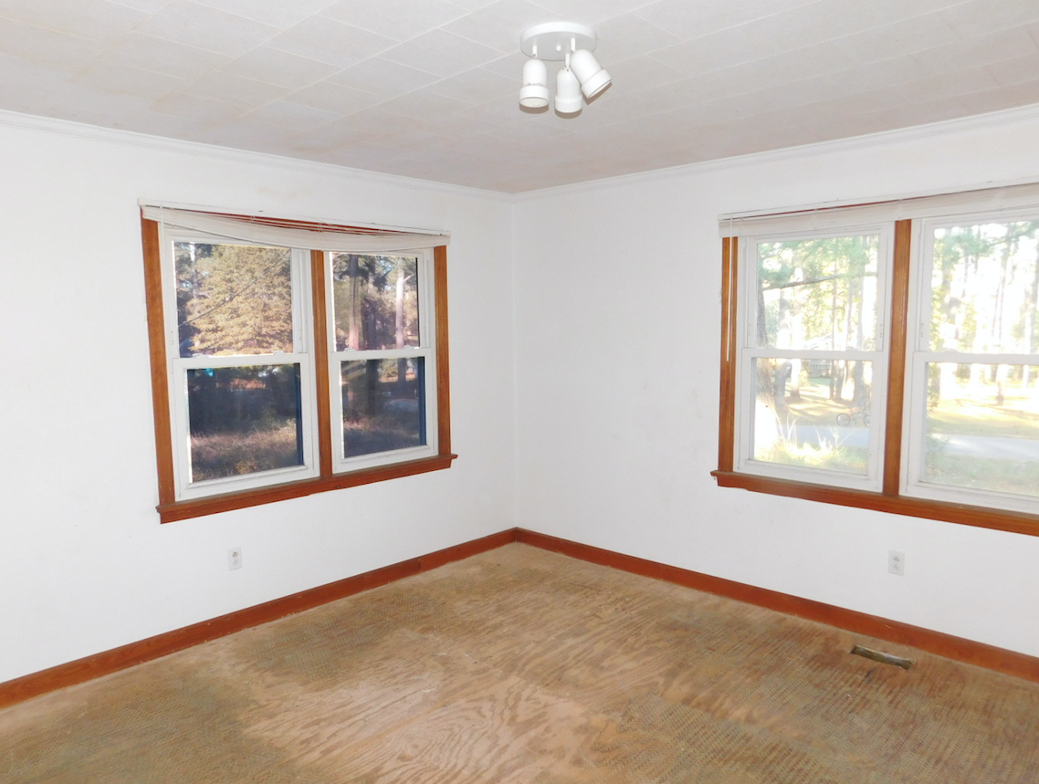 1525 Brentwood DrJamesville, NC, 27846Martin County