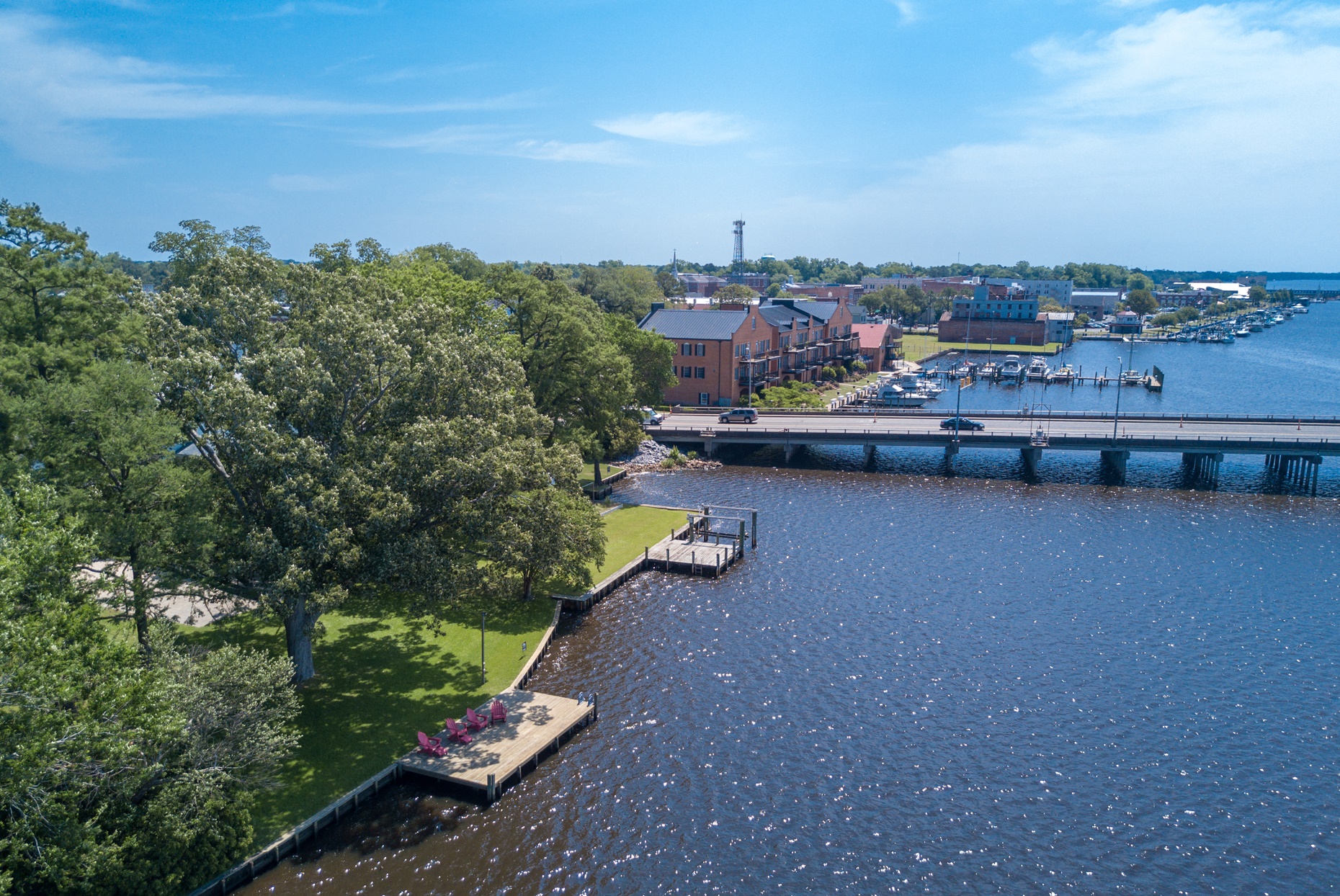 527 W Main Street, Washington, NC 27889