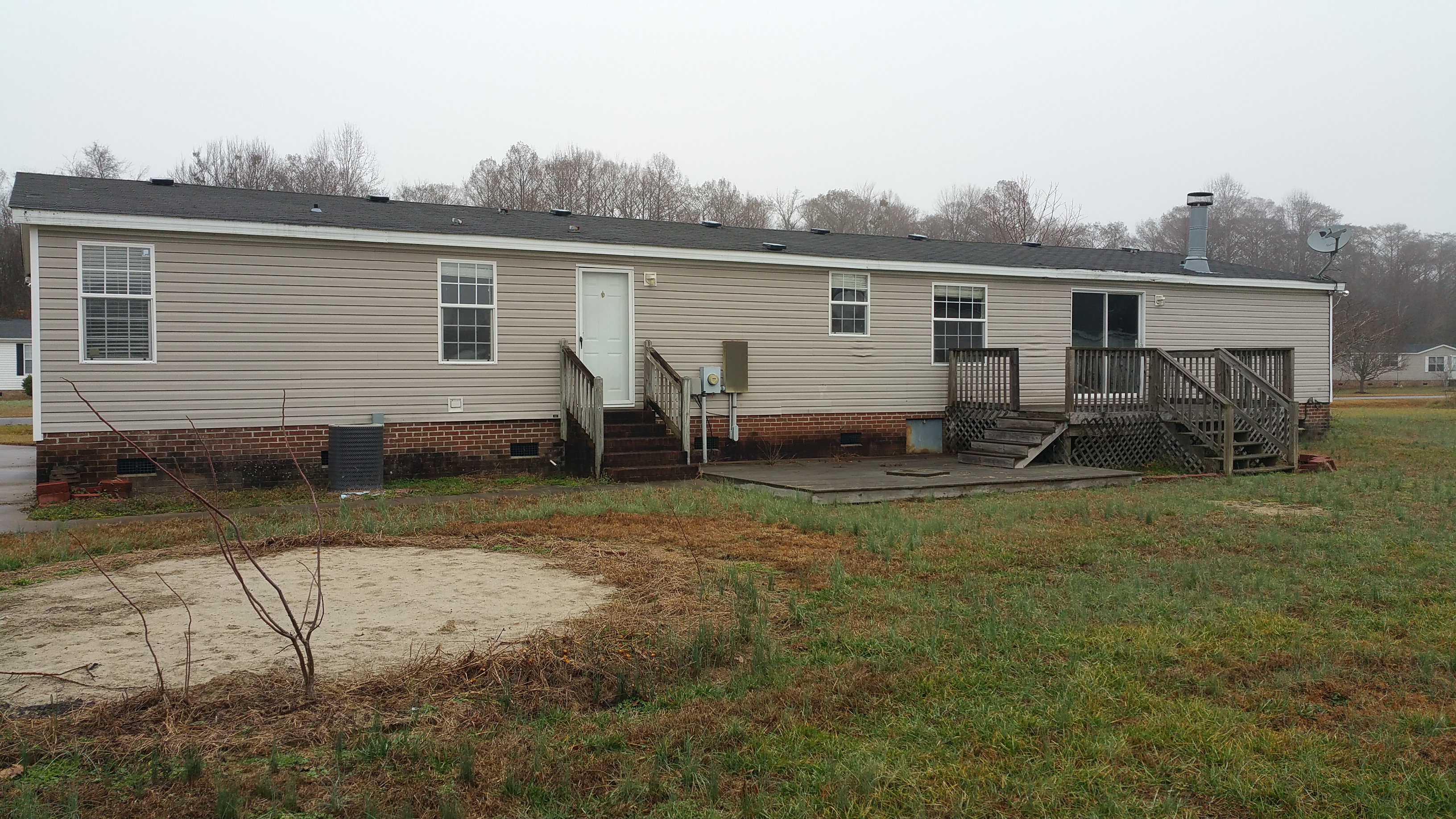 126 Madeline LnElizabeth City, NC, 27909Pasquotank County