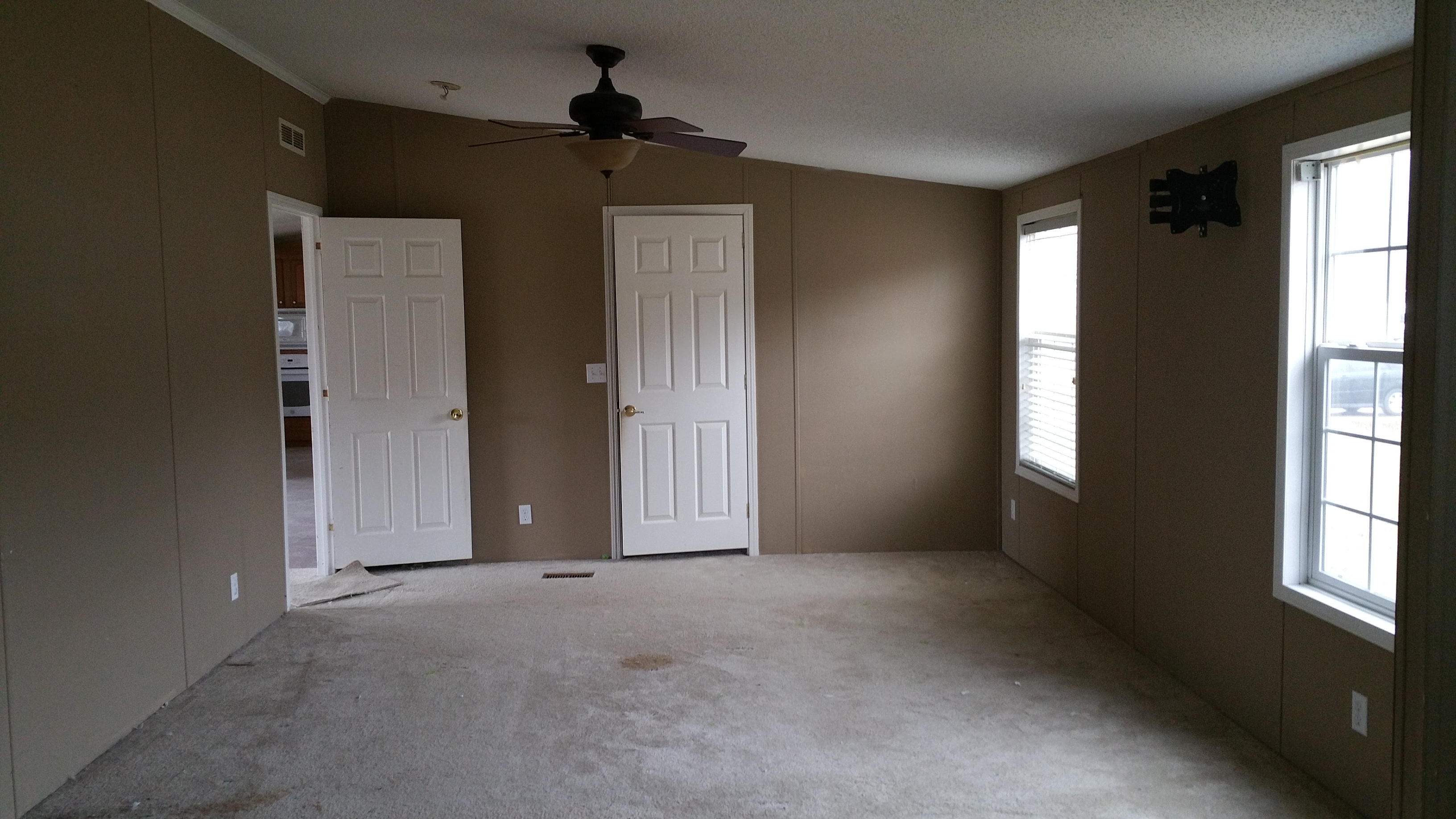 126 Madeline LnElizabeth City, NC, 27909Pasquotank County