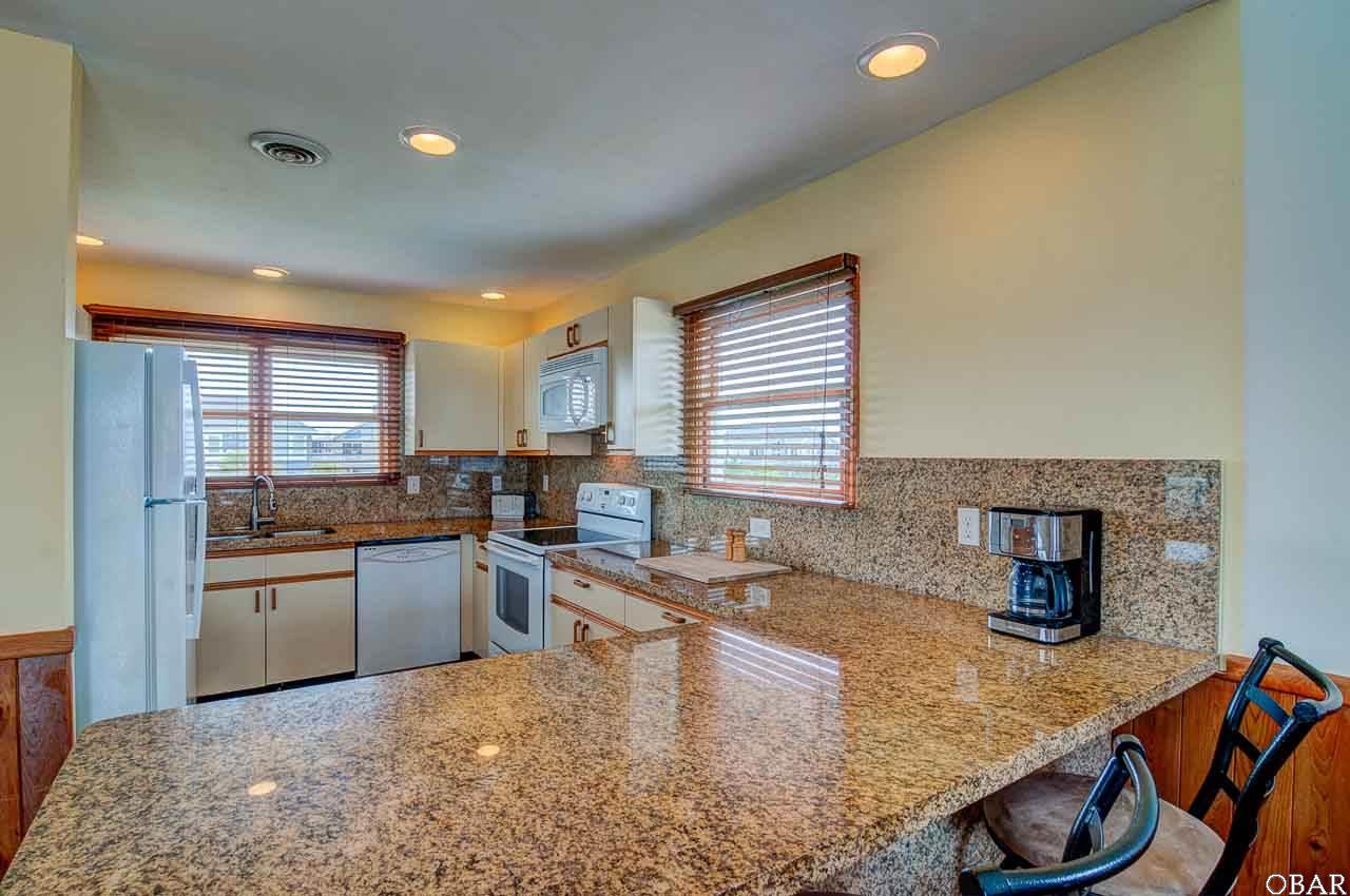 1246 Atlantic Ave, Corolla, NC 27927