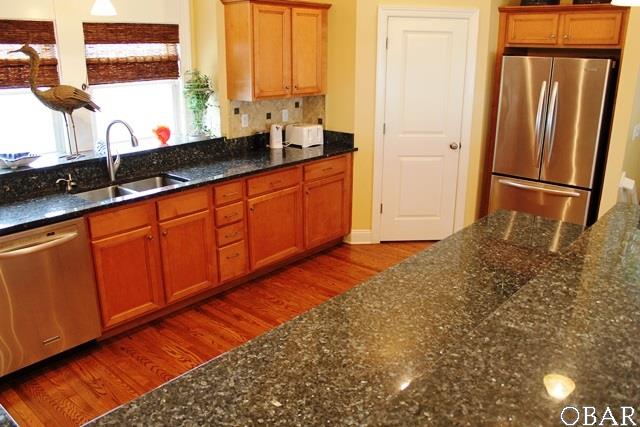 2061 N Virginia Dare Trail, Kill Devil Hills, NC 27948