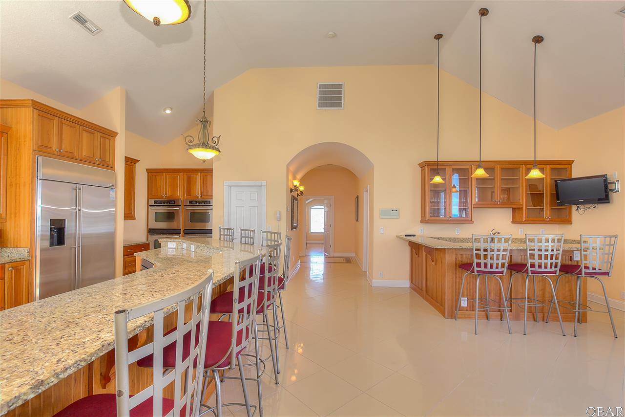 903 S Virginia Dare Trail, Kill Devil Hills, NC 27948