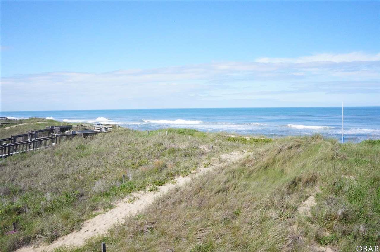 2401 S Virginia Dare Trl, Nags Head, NC 27948