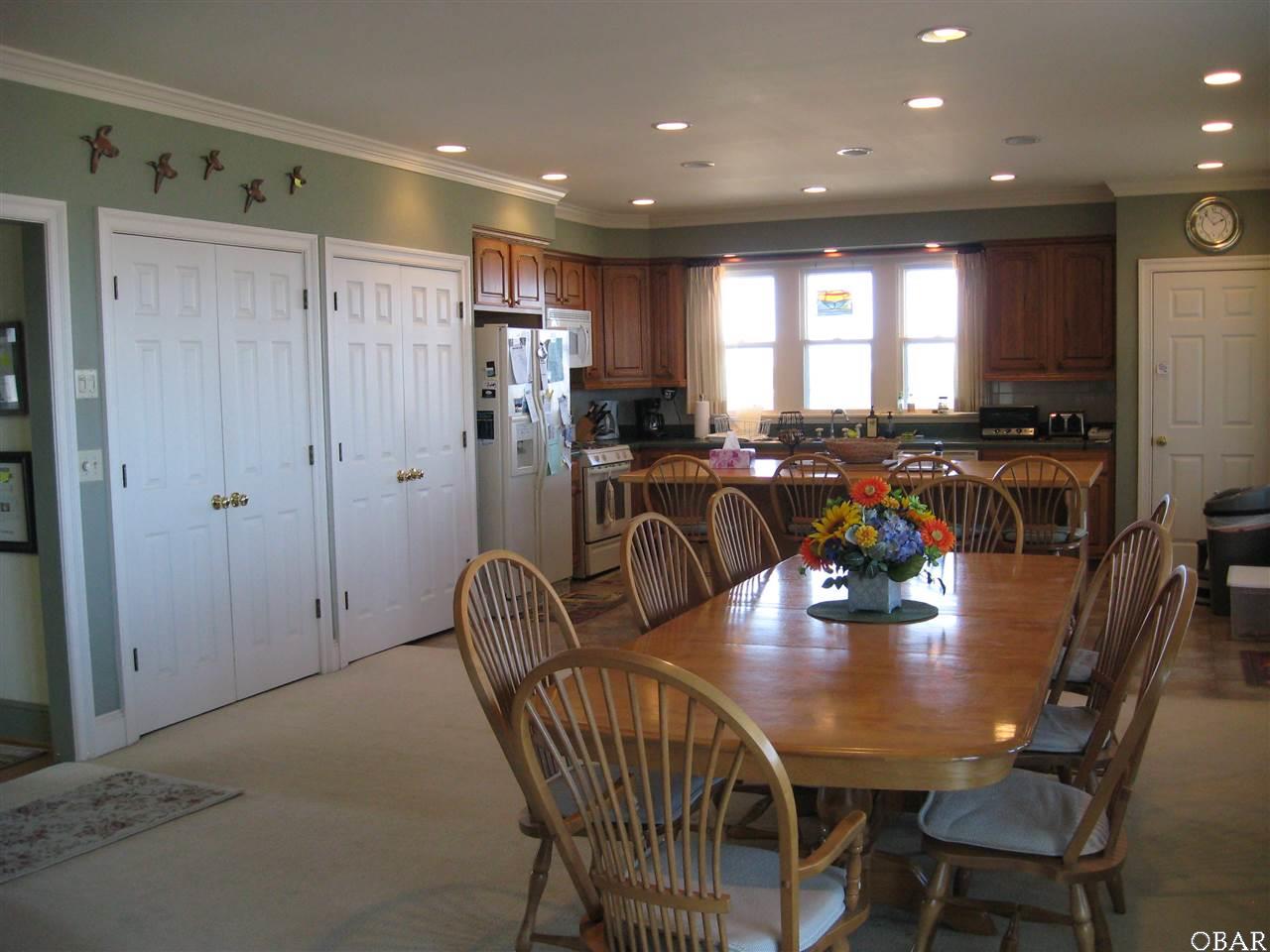 36 Ocean Boulevard, Southern Shores, NC 27949