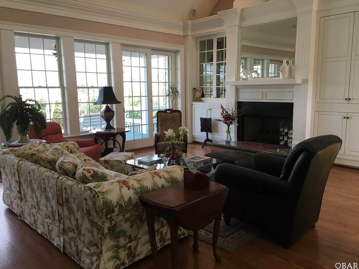 1057 Creek Rd, Martin's Point, NC 27949