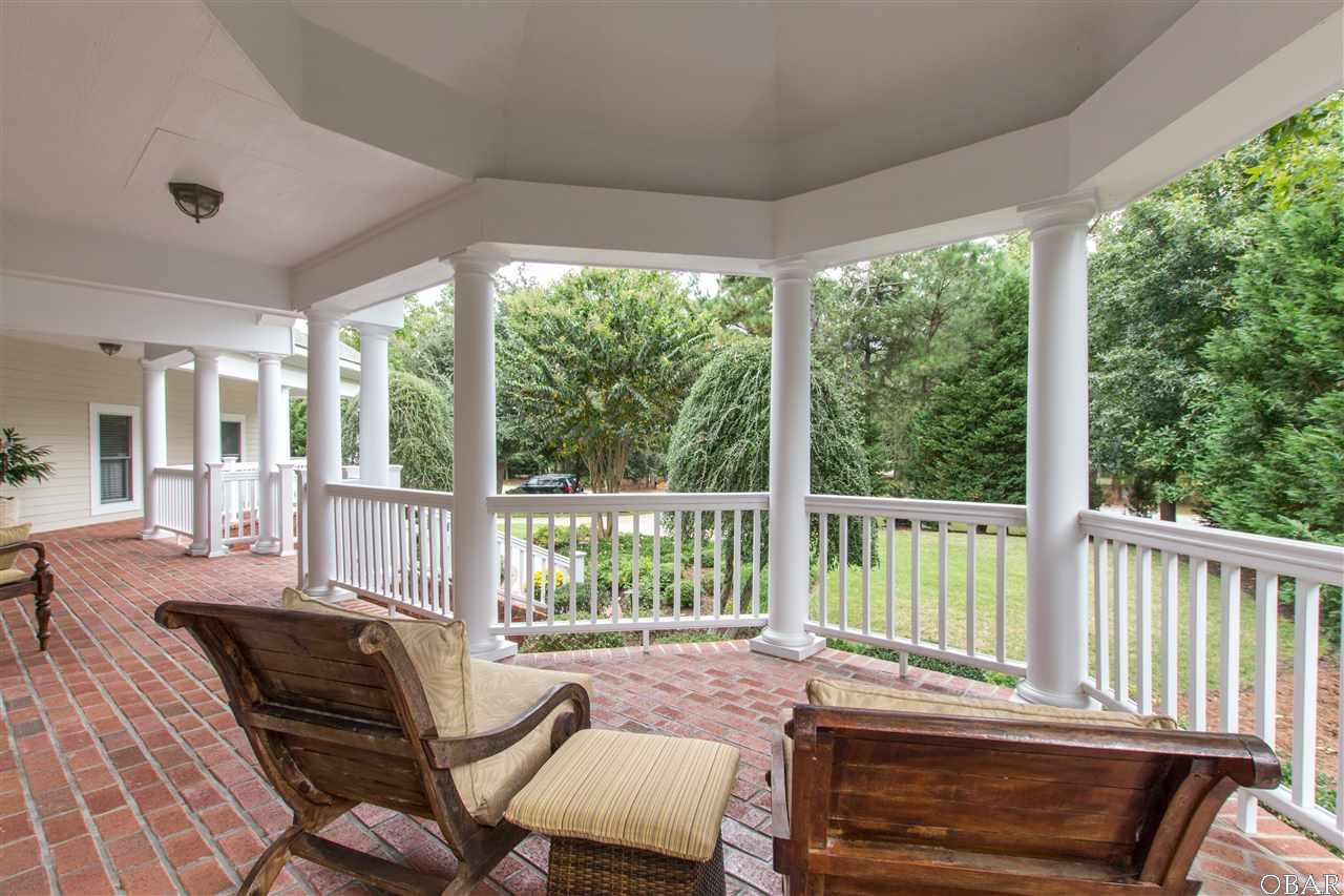 7008 Currituck Rd, Kitty Hawk, NC 27949